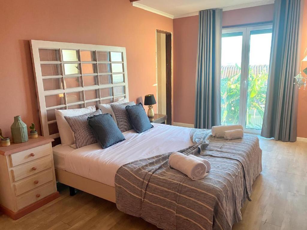 Хостел Ericeira Destination Экстерьер фото